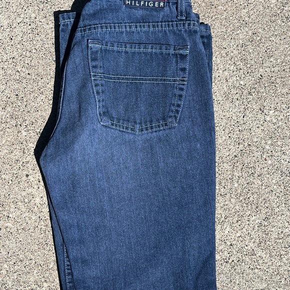 90s TOMMY JEANS - Picture 3 of 4